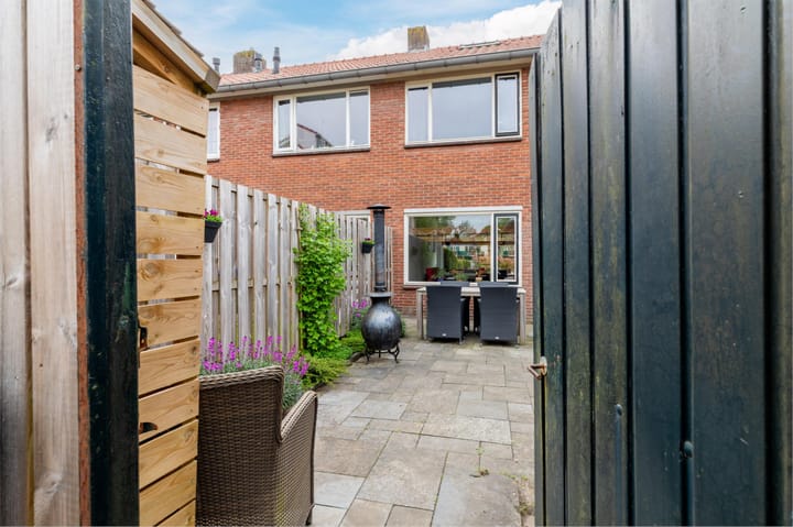 Foto 26 van Willem Barentszstraat 63