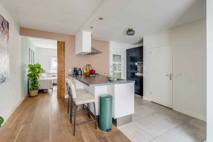 Foto 3 van Minahassastraat 5