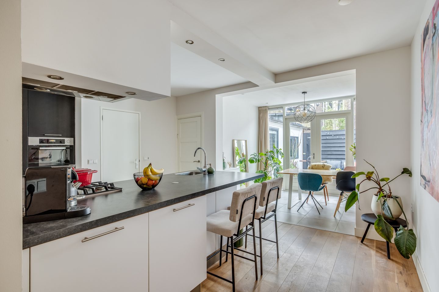 Foto 14 van Minahassastraat 5