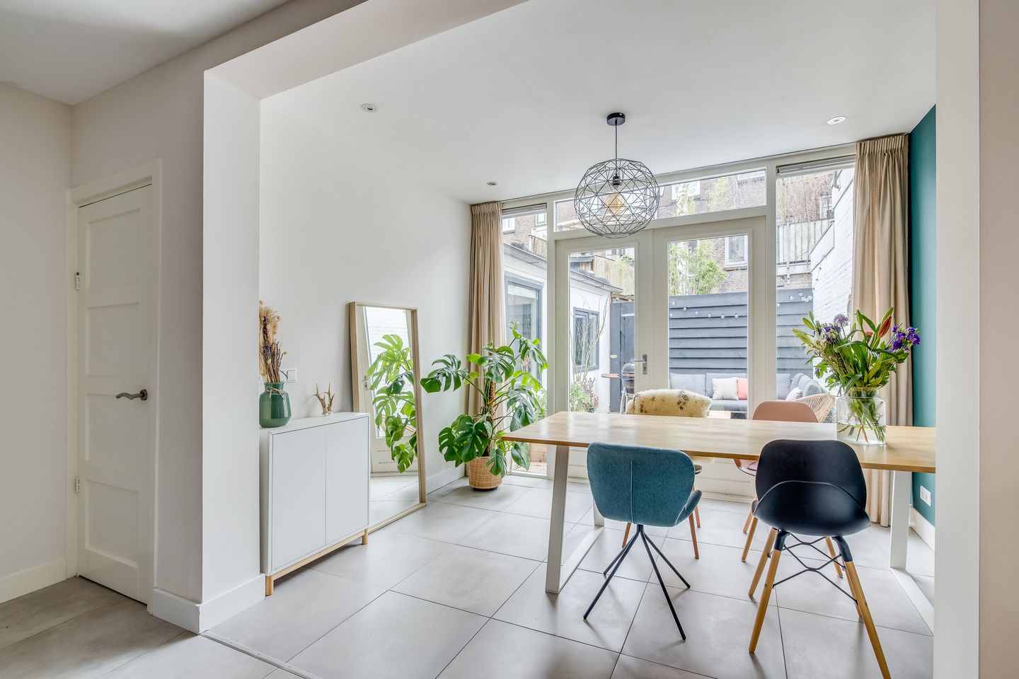 Foto 19 van Minahassastraat 5