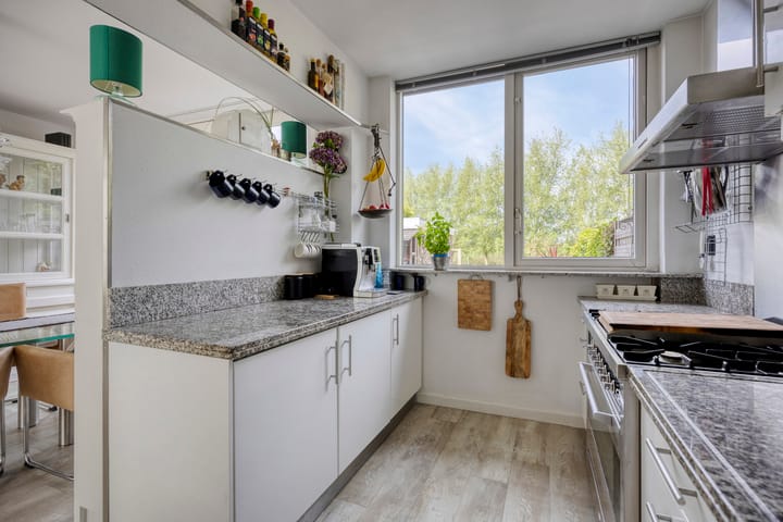 Foto 6 van Saturnusstraat 8