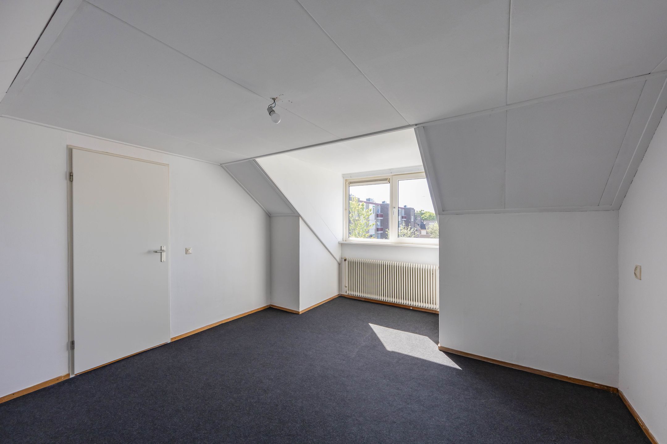 Foto 42 van Jupiterstraat 2