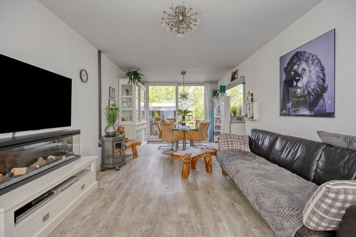 Foto 9 van Saturnusstraat 8