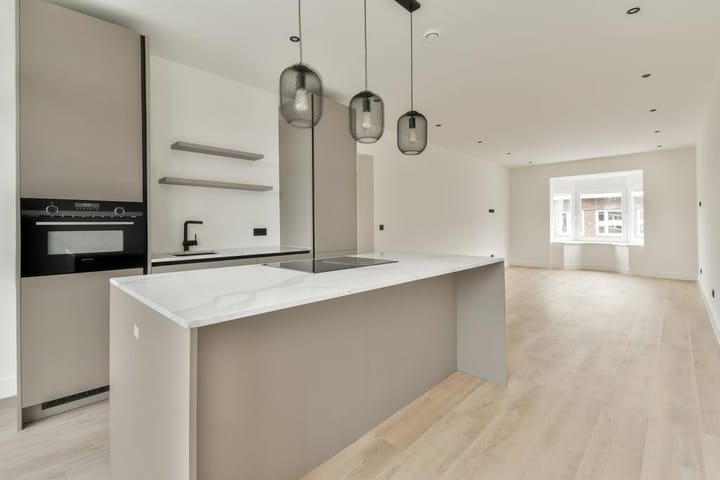 Foto 2 van Reinier Claeszenstraat 53-2