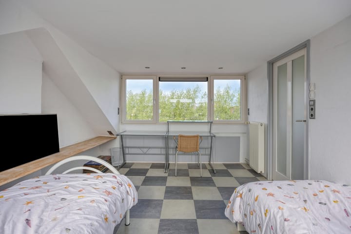 Foto 28 van Saturnusstraat 8