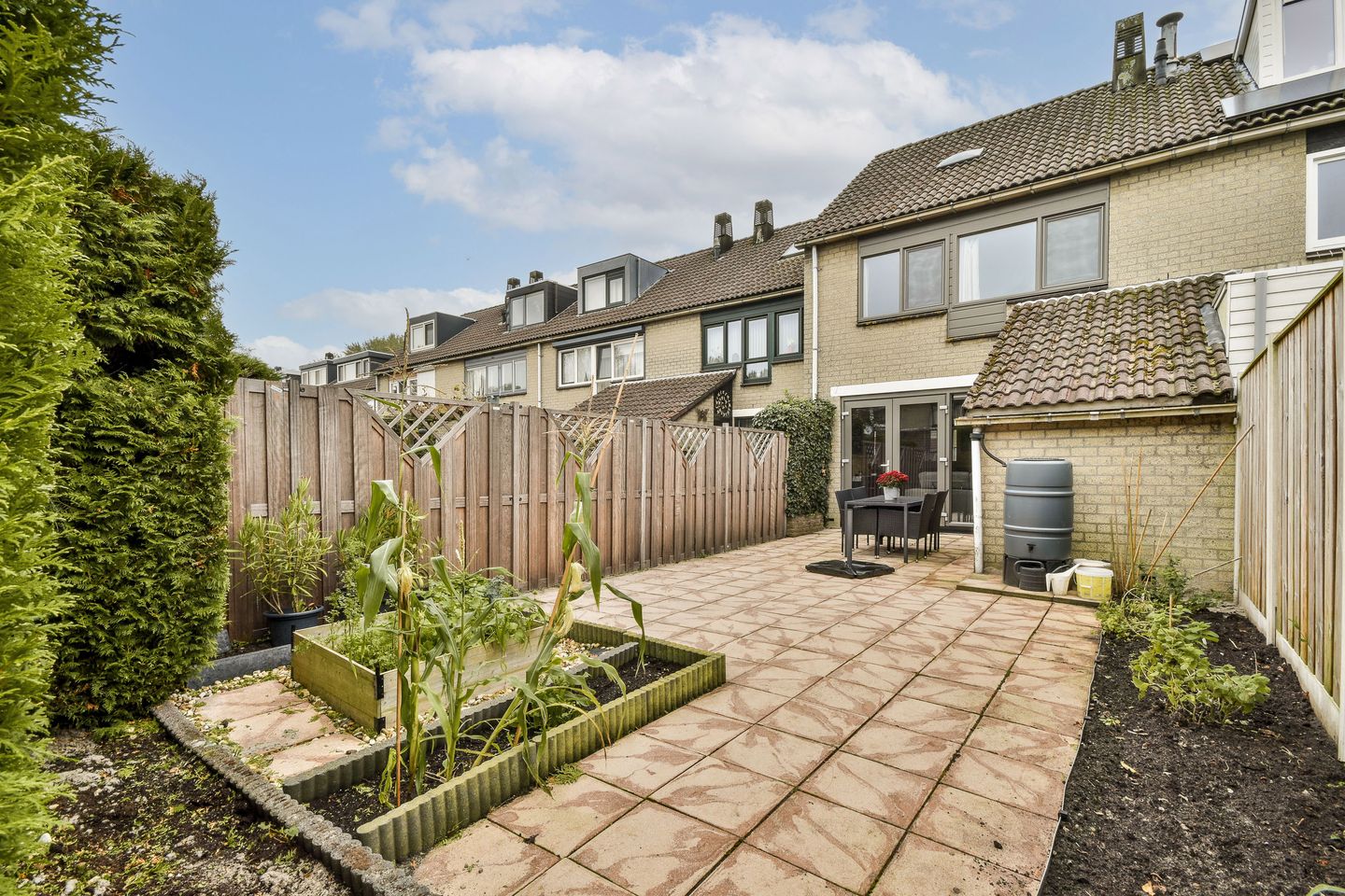 Foto 1 van Vlaggemast 22