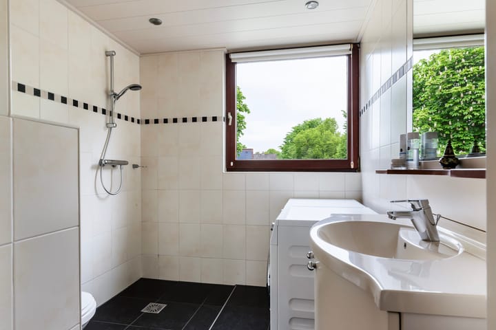 Photo 18 of Willem Dreeslaan 261