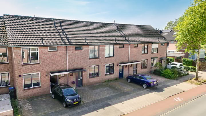 Foto 34 van Poelslaan 7