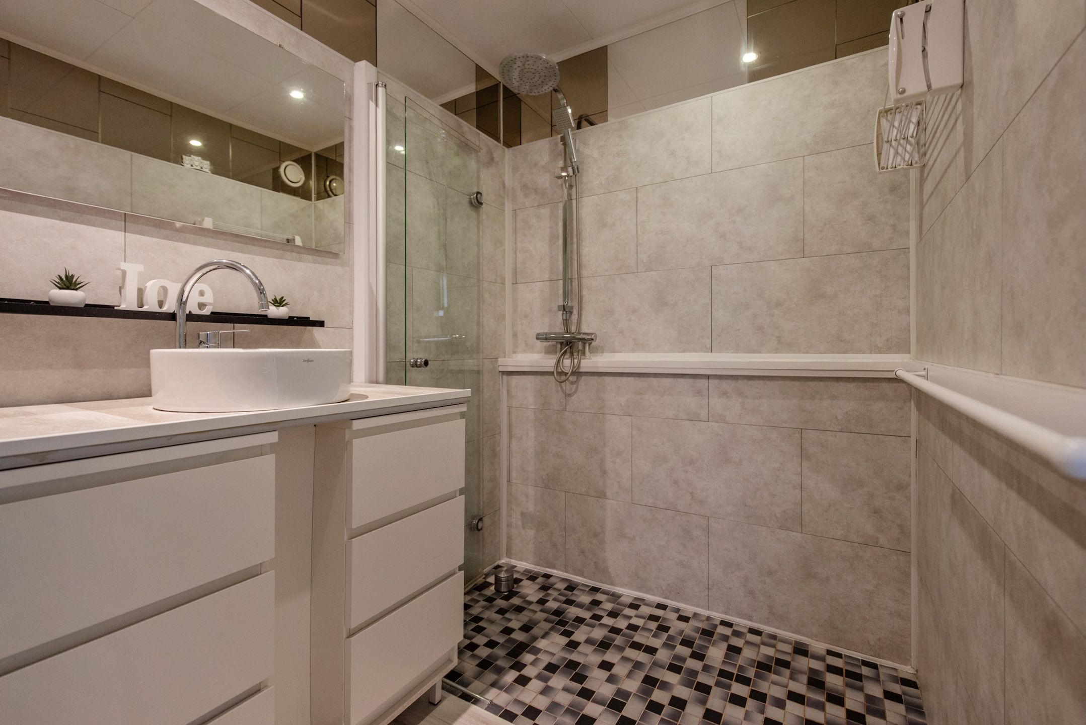 Photo 15 of Forellendaal 171