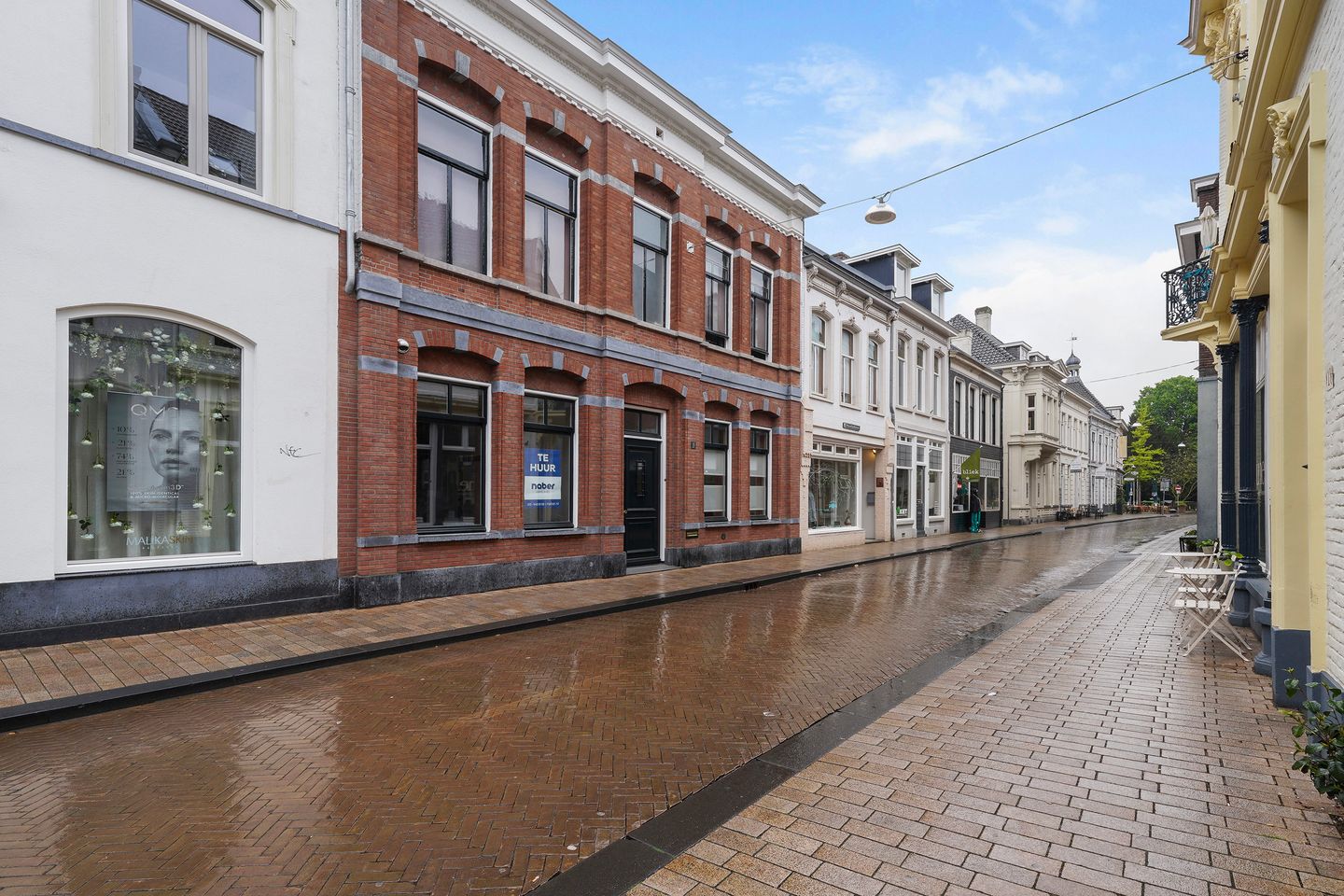 View photo 3 of Nieuwlandstraat 19