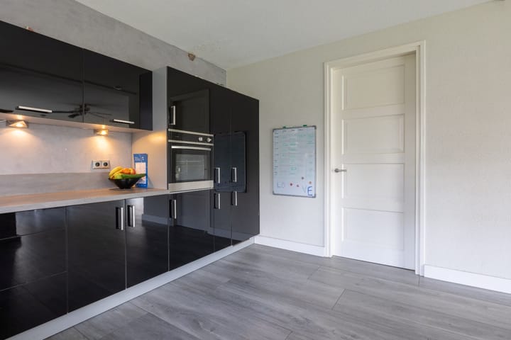 Photo 17 of Sluiskade NZ 27