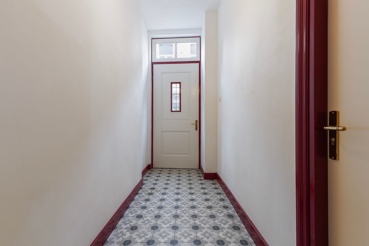 View photo 5 of Nieuwlandstraat 19