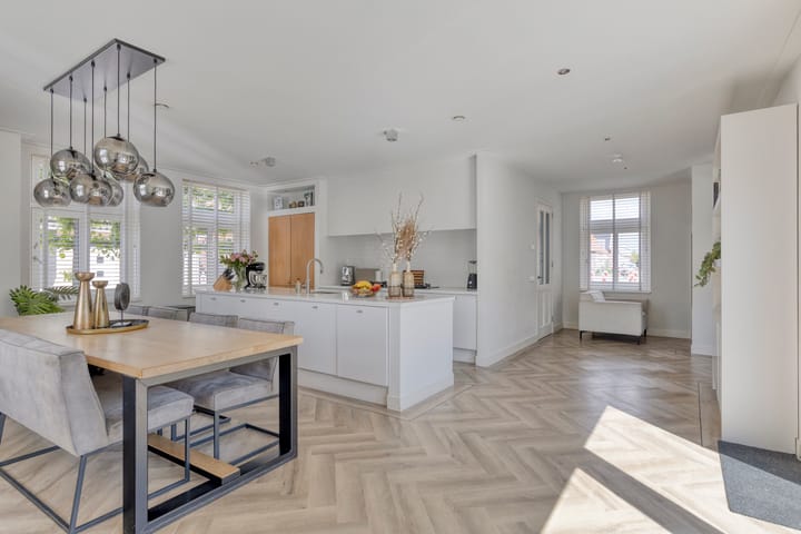 Foto 17 van Arjaan Katsmanstraat 17