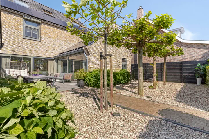 Foto 43 van Arjaan Katsmanstraat 17