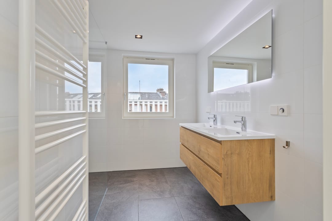 Foto 13 van Kinderdijkstraat 34-3