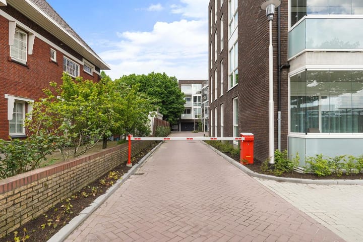 Foto 2 van Stationsplein 15