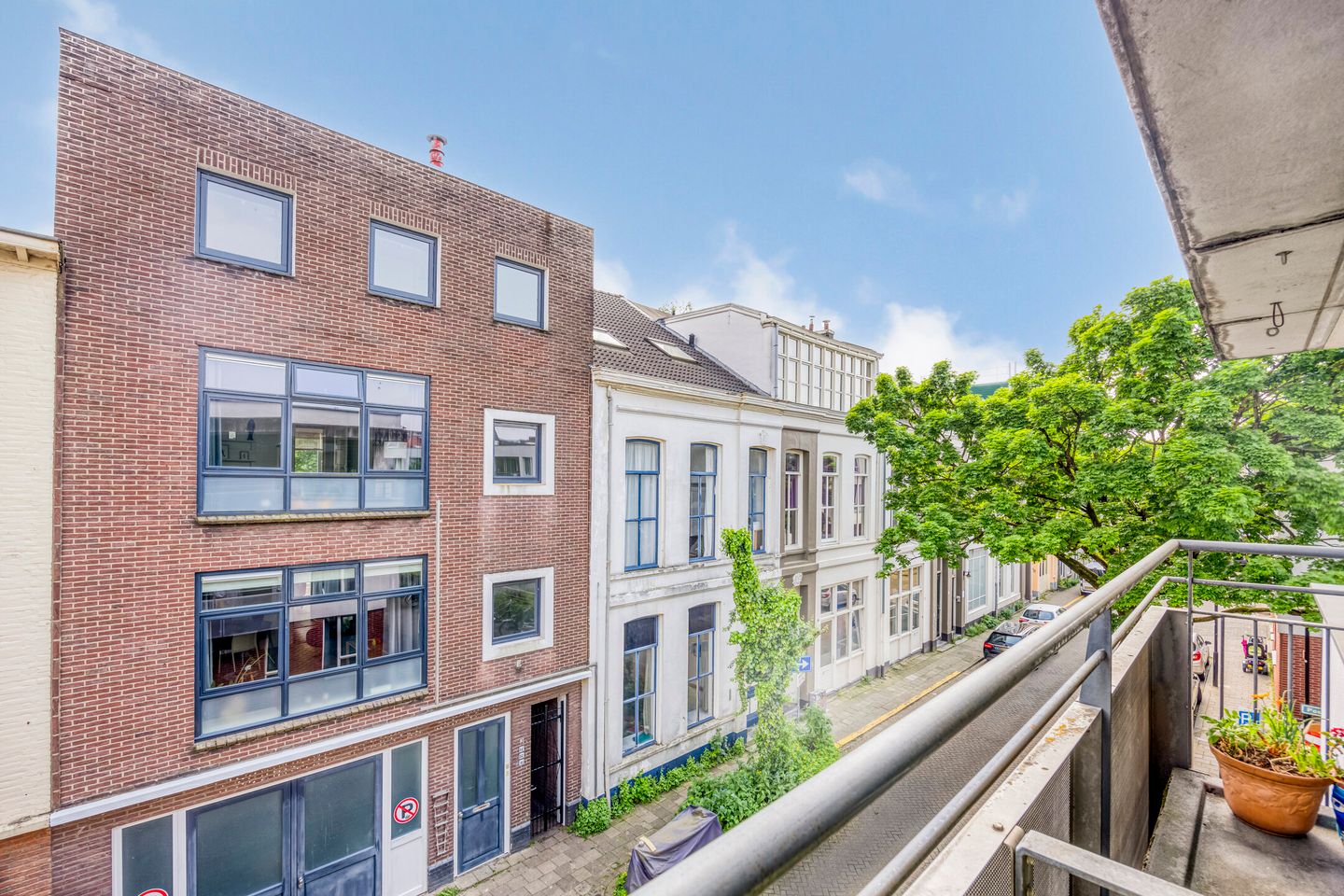 Foto 10 van Driekoningendwarsstraat 31