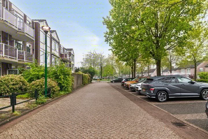 Foto 9 van Schildersplein 15