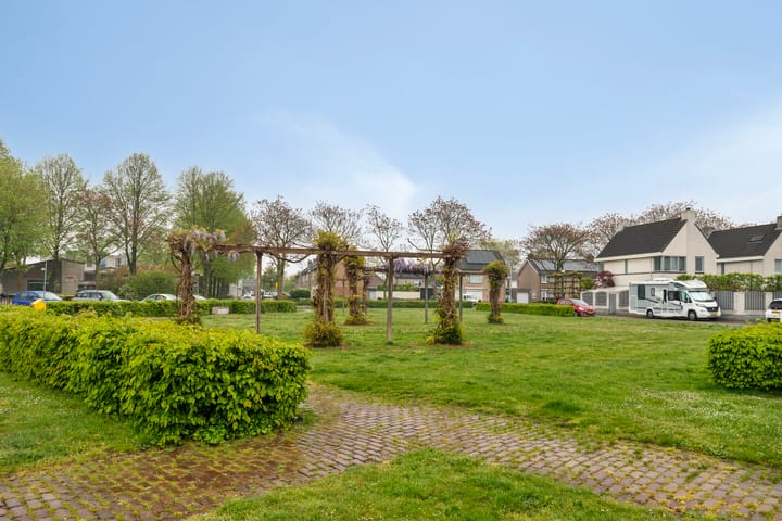 Foto 28 van Schildersplein 15