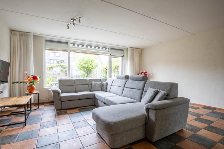 Foto 2 van Burggravenambacht 19