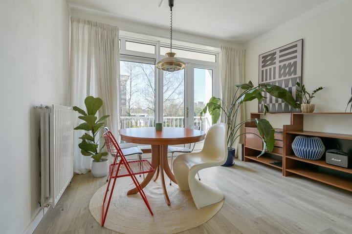 Foto 18 van Graaf Engelbertlaan 21-A