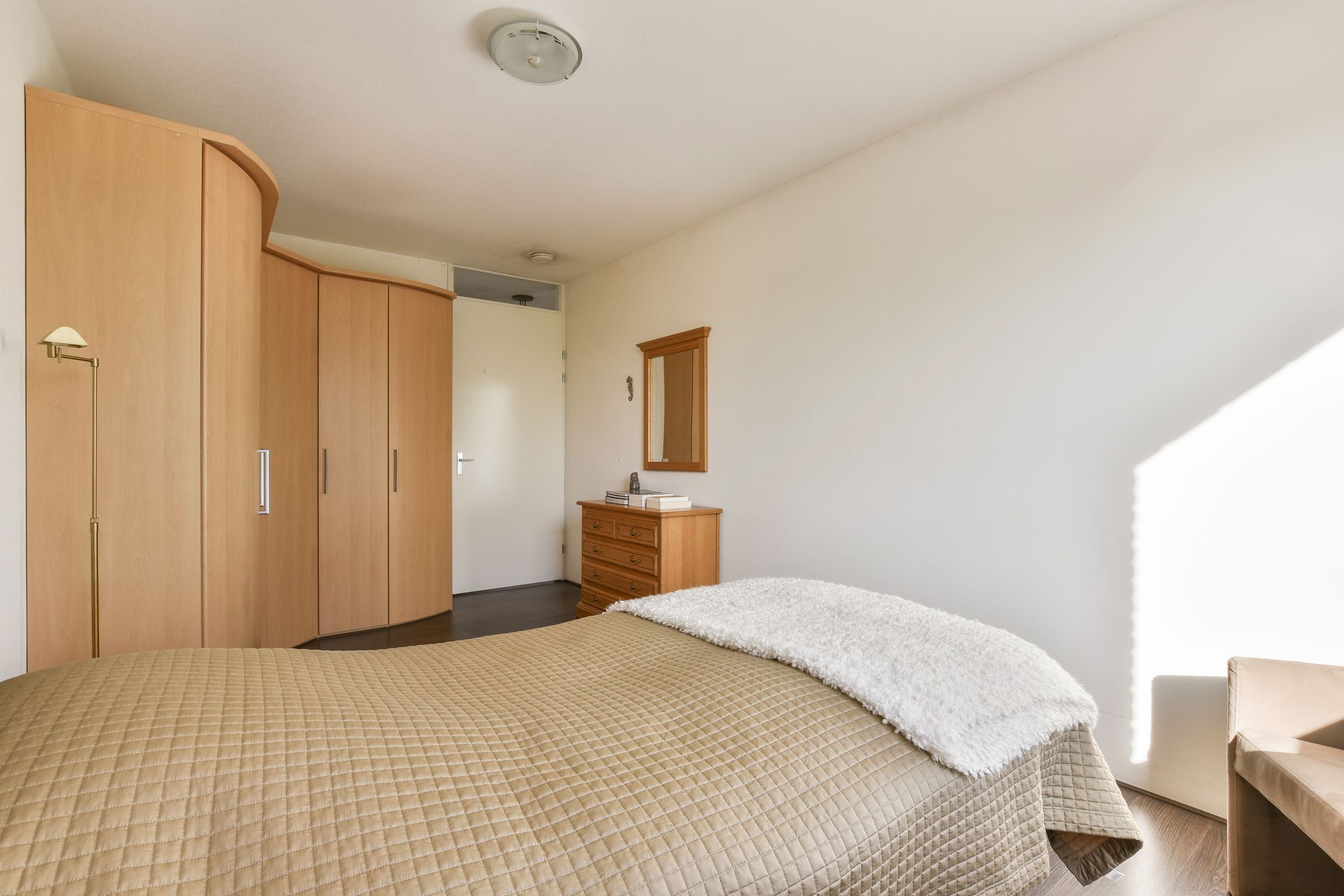 Foto 12 van Elemastraat 69