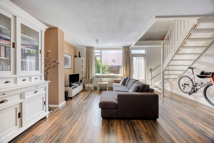 Photo 11 of Jachtwagenstraat 17