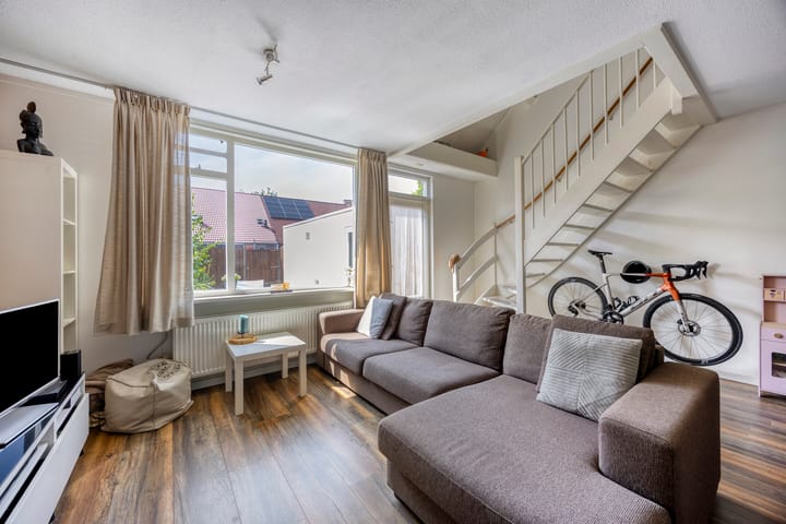 Photo 13 of Jachtwagenstraat 17