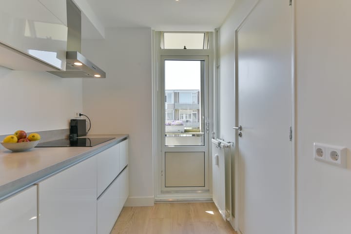 Foto 19 van Nicolaas Maesstraat 98