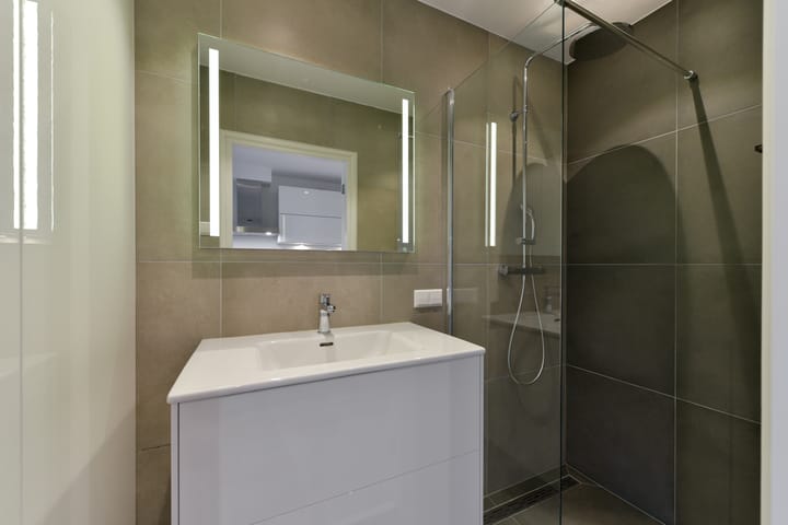 Foto 26 van Nicolaas Maesstraat 98