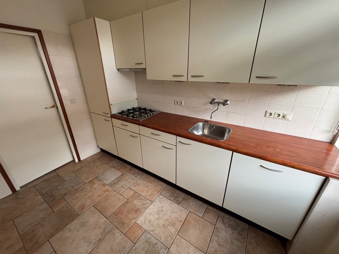 Foto 8 van Engelsstraat 103