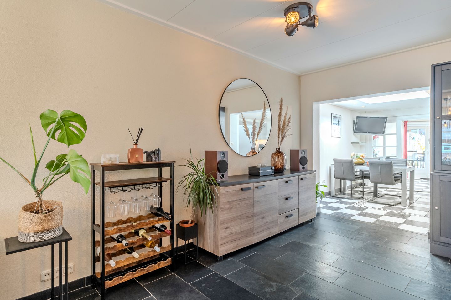 Photo 10 of Paus Adriaanstraat 68