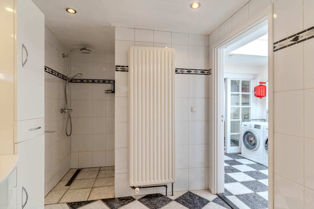 Photo 23 of Paus Adriaanstraat 68