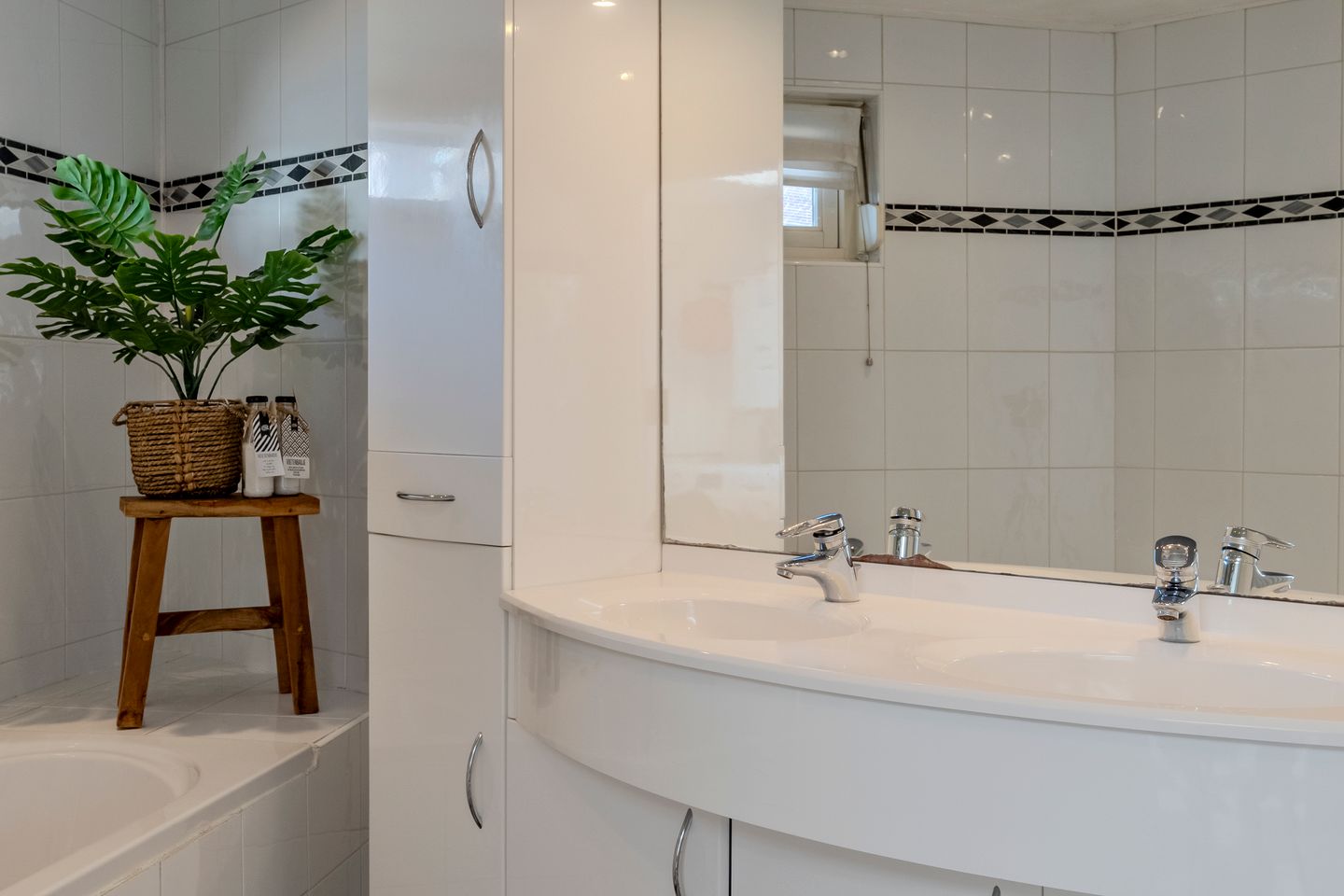 Photo 25 of Paus Adriaanstraat 68