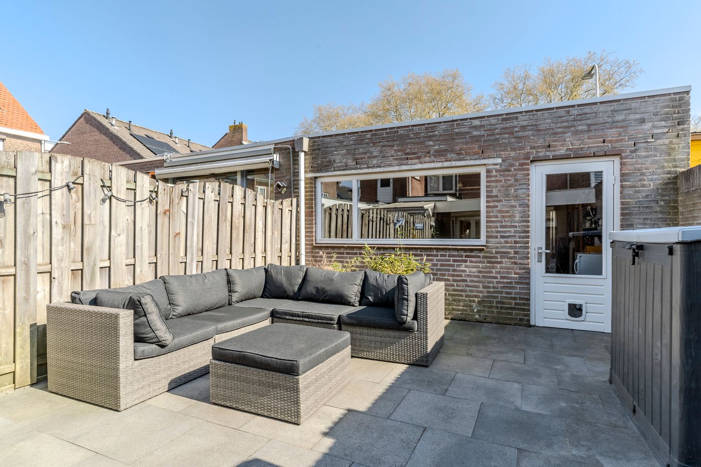 Photo 44 of Paus Adriaanstraat 68