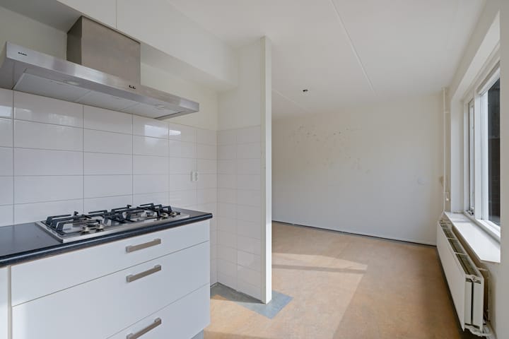 Photo 8 of Reinder Brolsmaplein 20