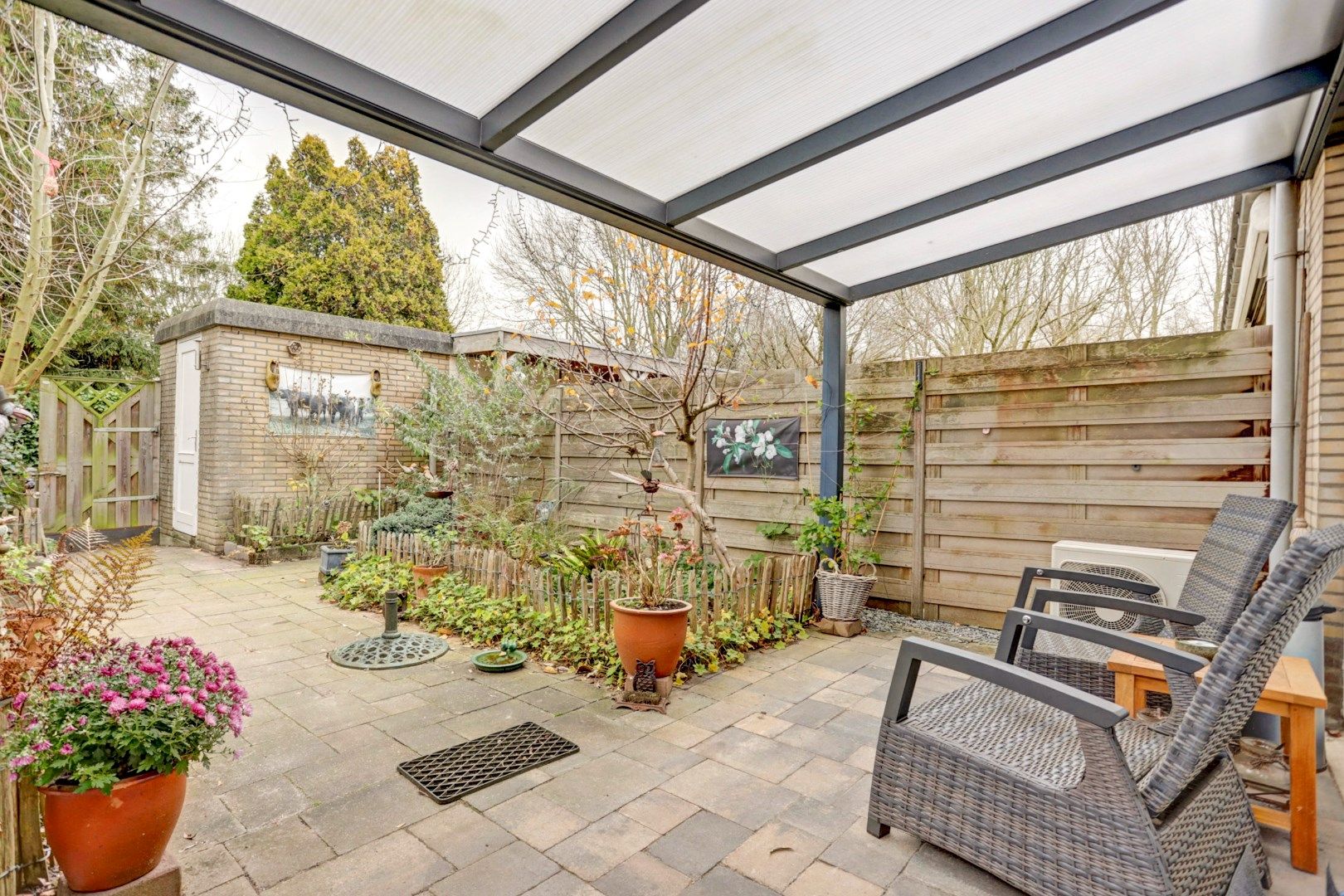 Foto 9 van Vloedlijn 42