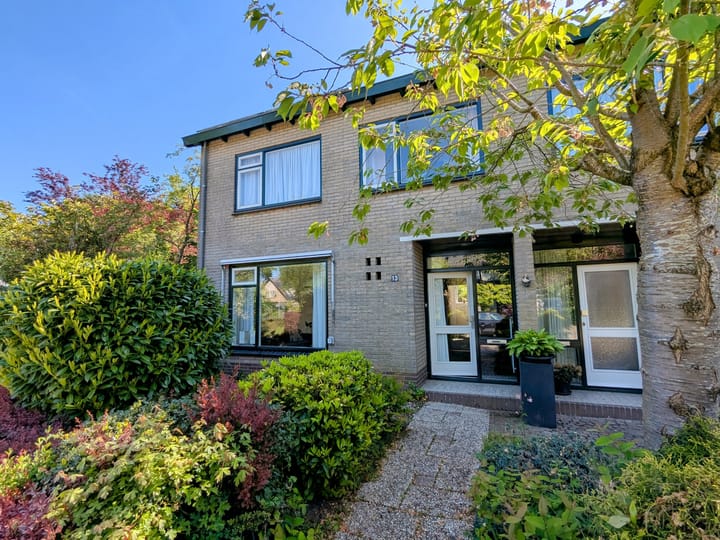 Foto 25 van Martena 13