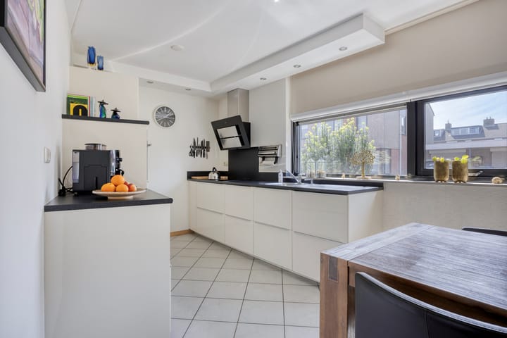 Foto 12 van Waterbies 6