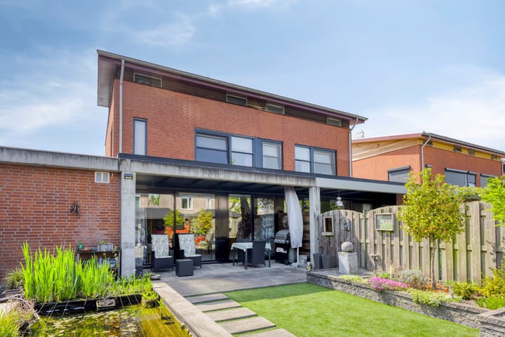 Foto 31 van Waterbies 6