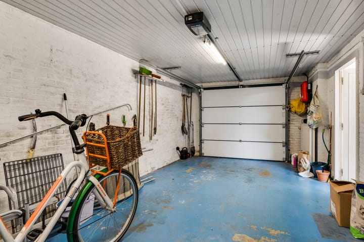 Foto 12 van Azaleastraat 22