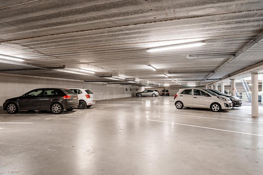 Foto 24 van Pieter van Musschenbroekstraat 97