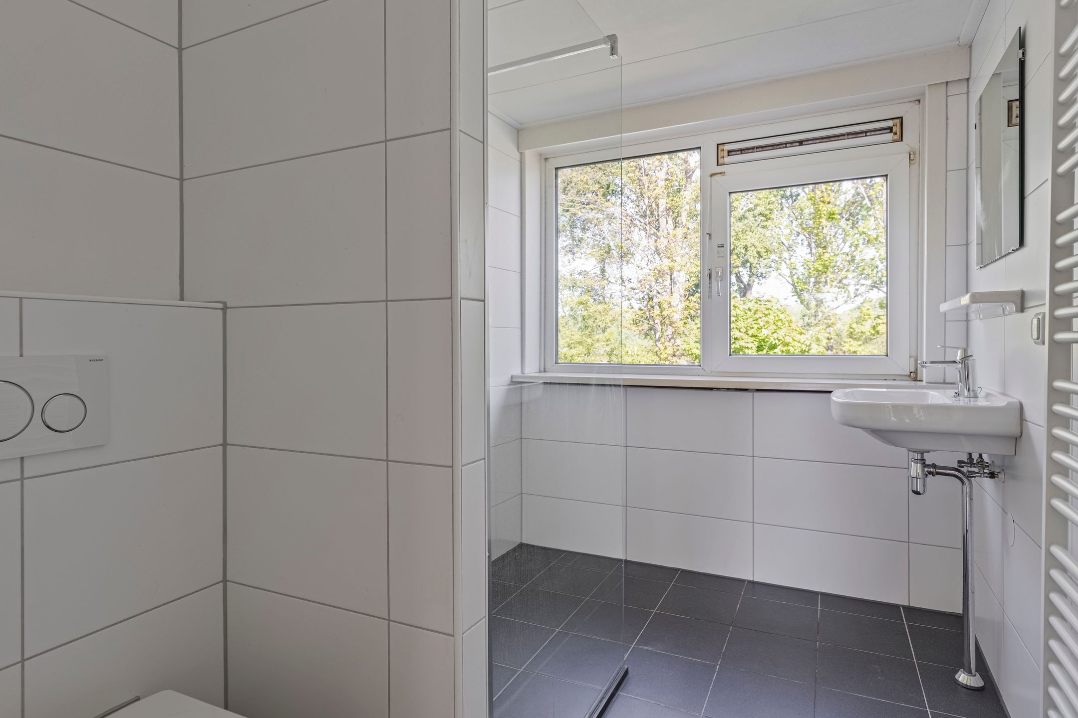 Photo 24 of Ferdinand Huyckstraat 19