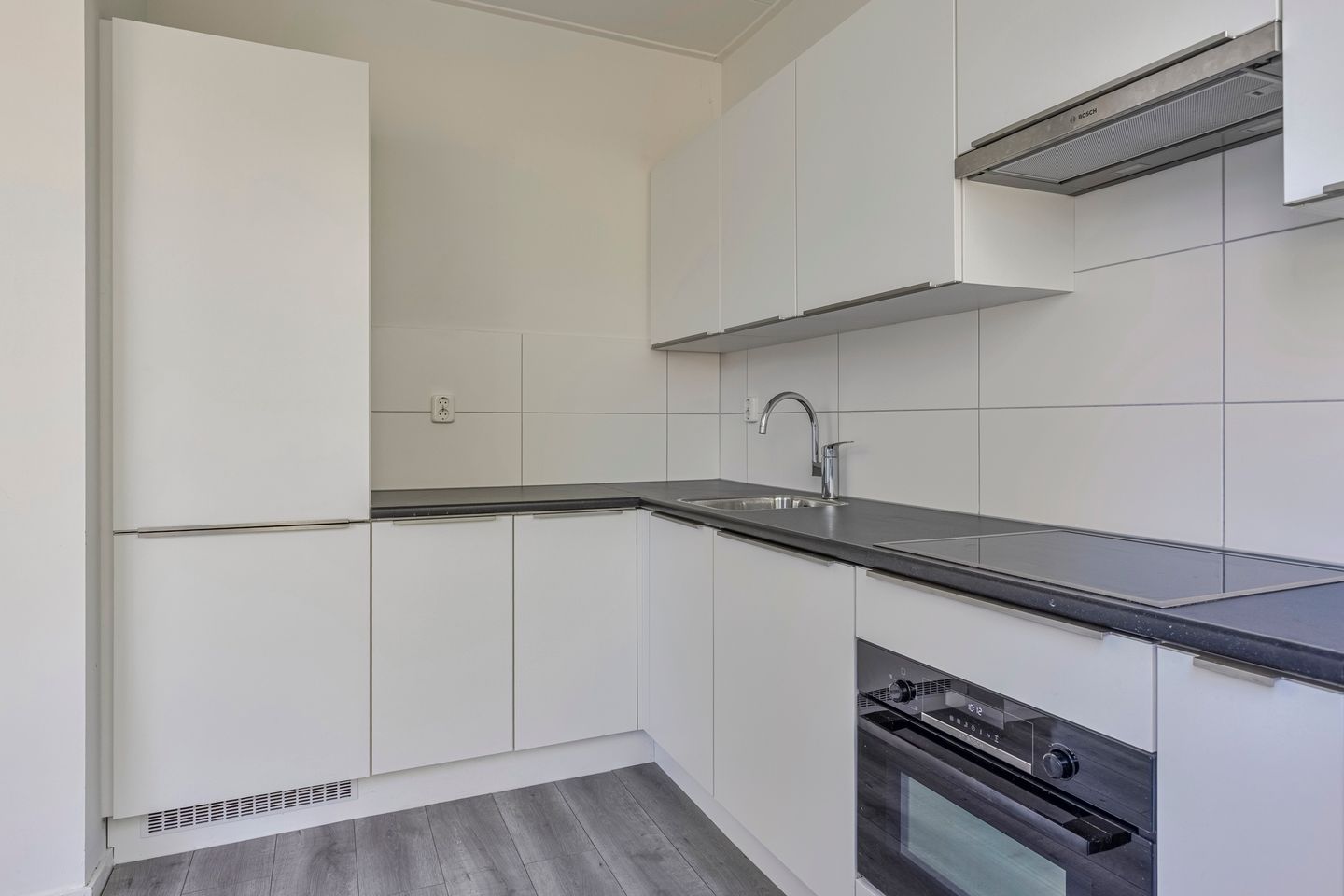 Photo 14 of Ferdinand Huyckstraat 19