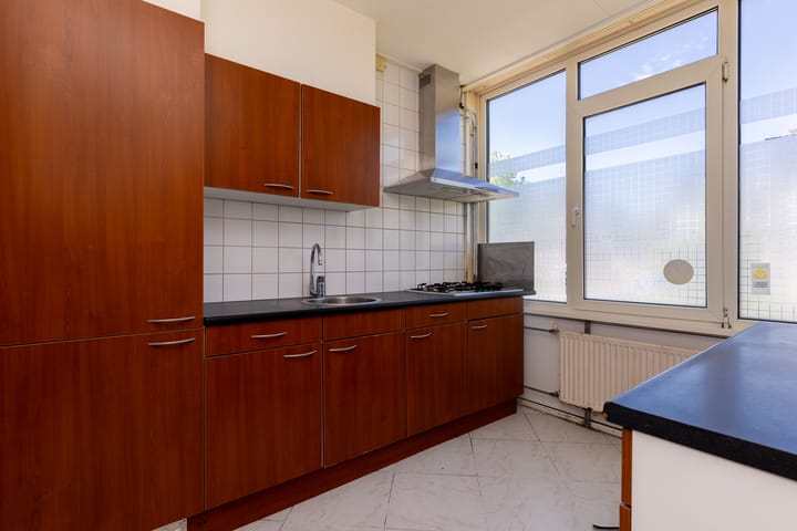 Photo 12 of Eline Verestraat 1