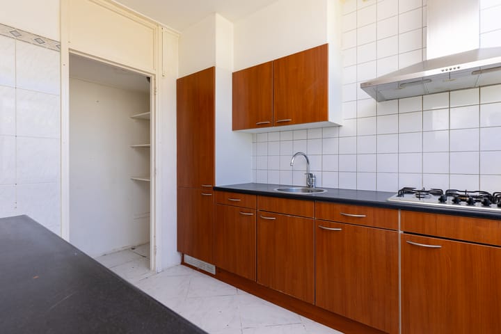 Photo 14 of Eline Verestraat 1