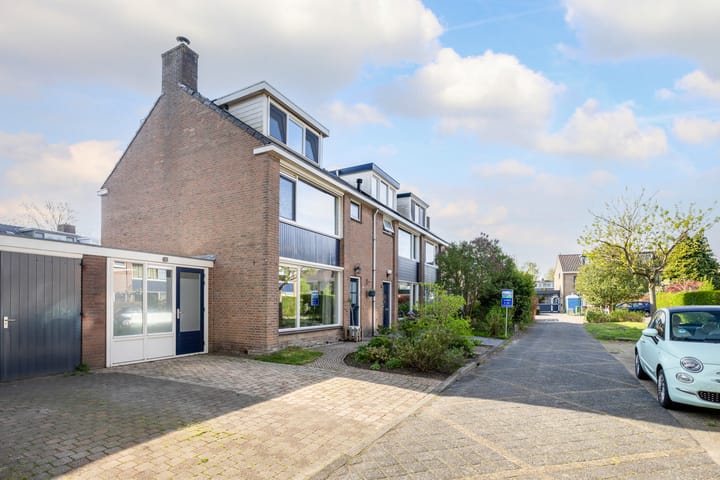 Foto 5 van Utenhamstraat 7