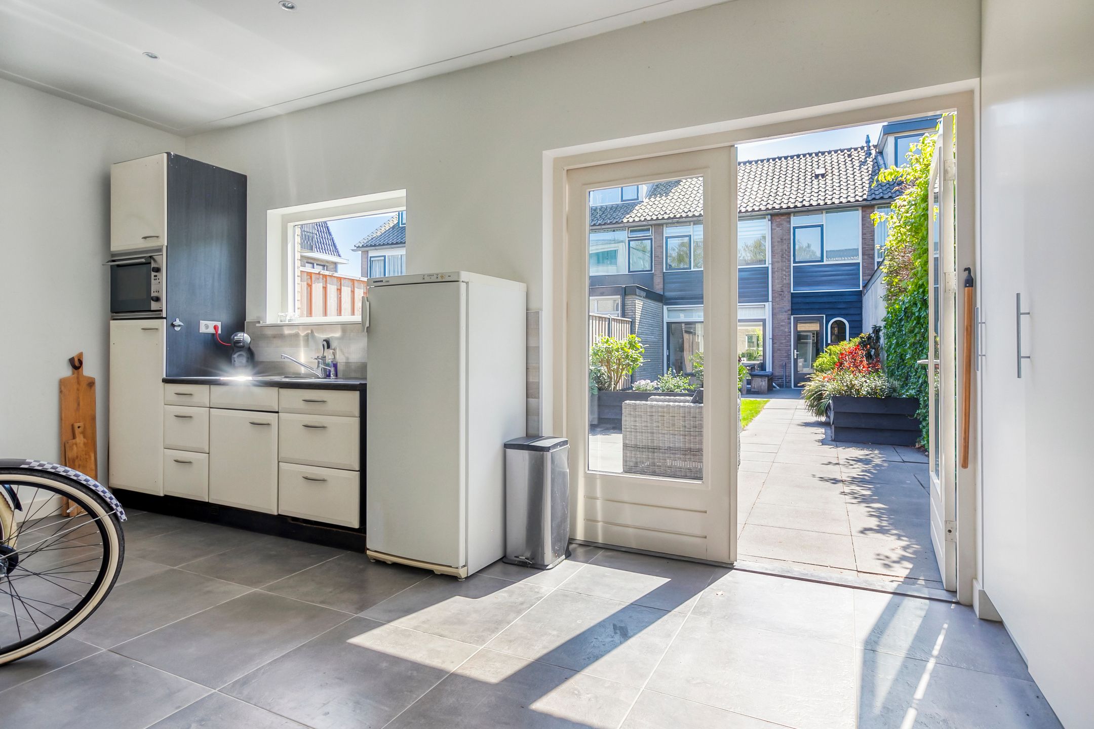 Foto 27 van Esdoornlaan 6