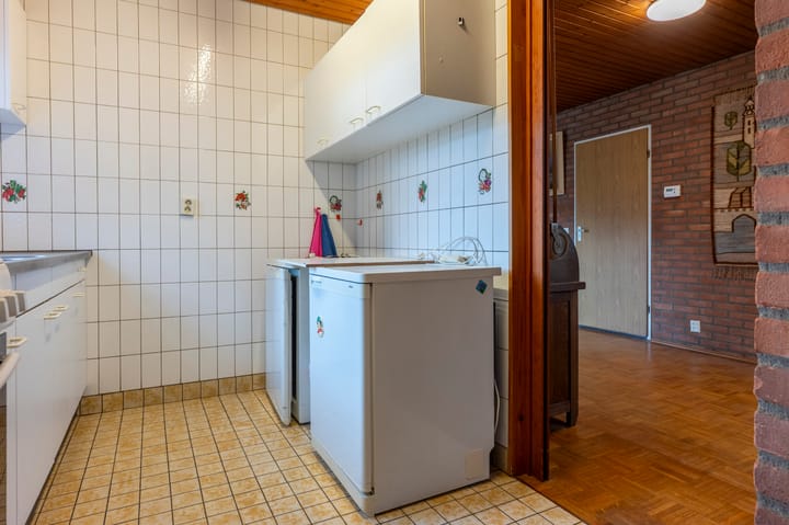 Foto 12 van Burgemeester van de Loostraat 12