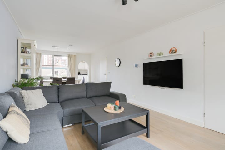 Foto 8 van Emmerikseweg 79